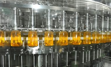 Soufflage – Remplissage – Bouchage Combiblock à chaud de remplissage