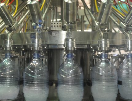 Soufflage – Remplissage – Bouchage Combiblock à grande volume